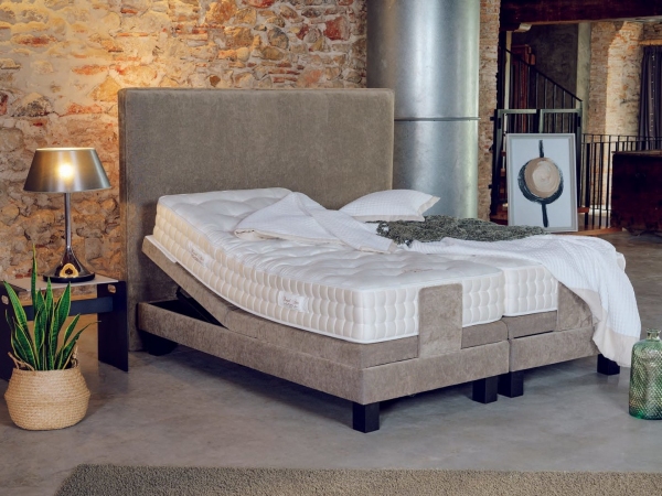 Matelas à ressorts ensachés Dunlopillo Royal Arte Motion