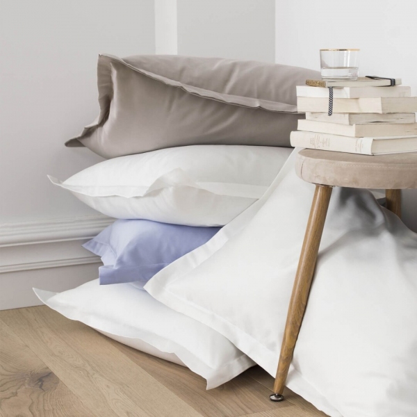 Taie d'oreiller Essix Triumph Line Satin